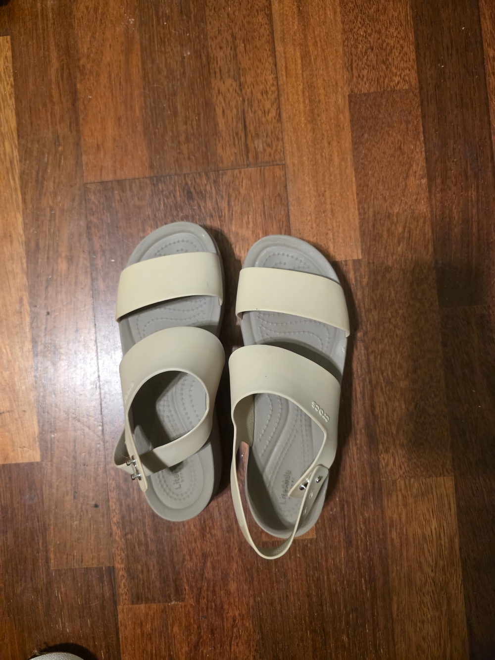 Brooklyn Low Wedge Platform Sandal In Color Mushroom